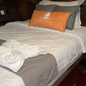Private Cabin