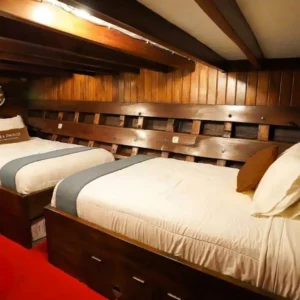 Share Cabin