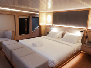 ABN04022