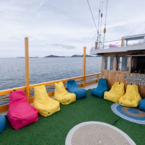 Arfisyana Deck Area